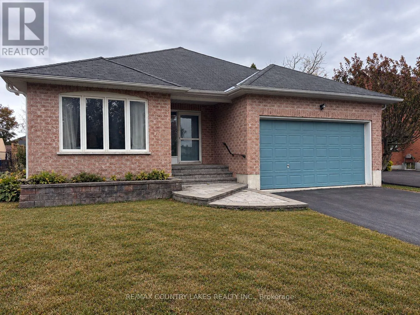 43 ELMWOOD AVENUE