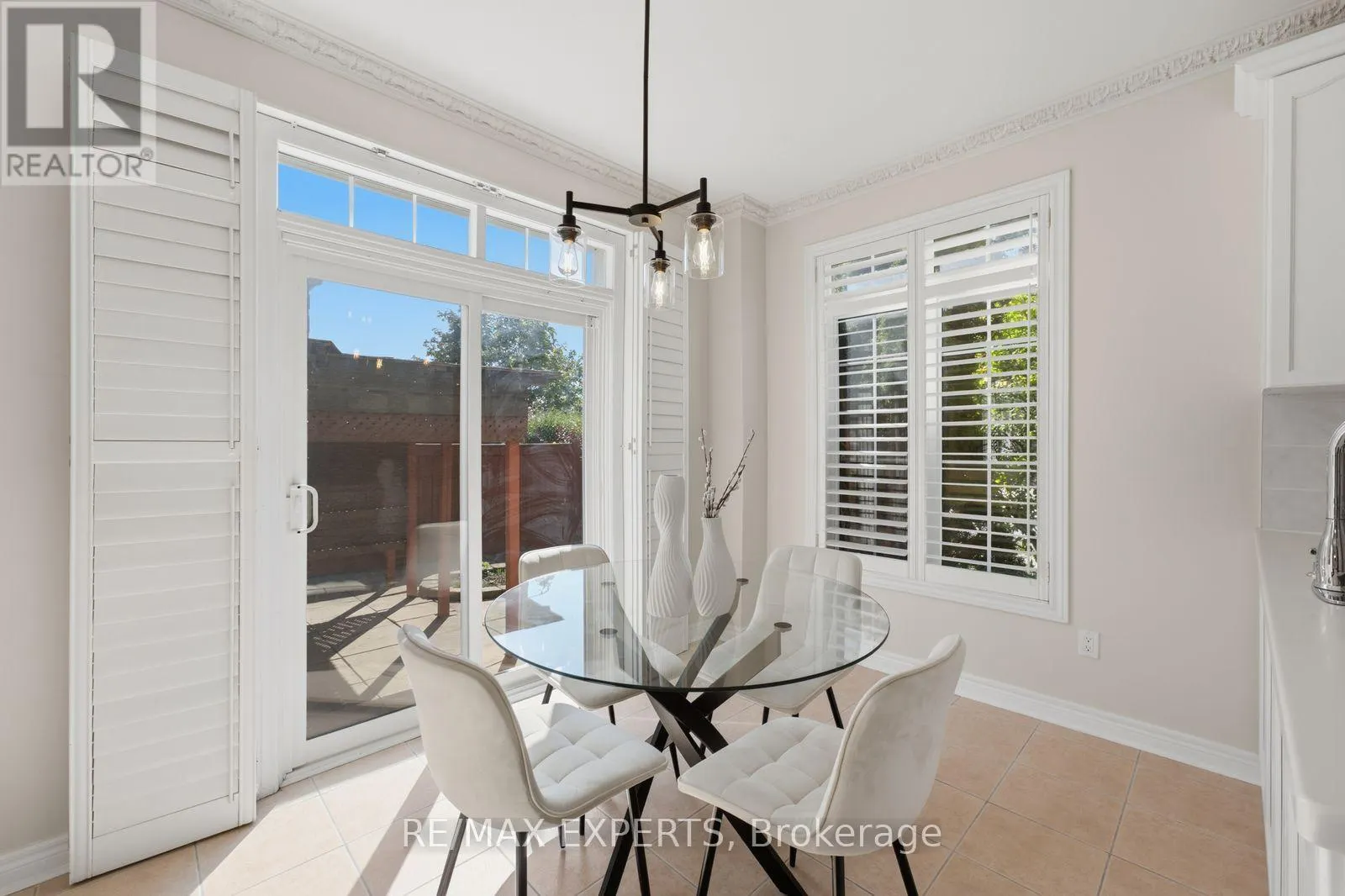 1 CETONA AVENUE