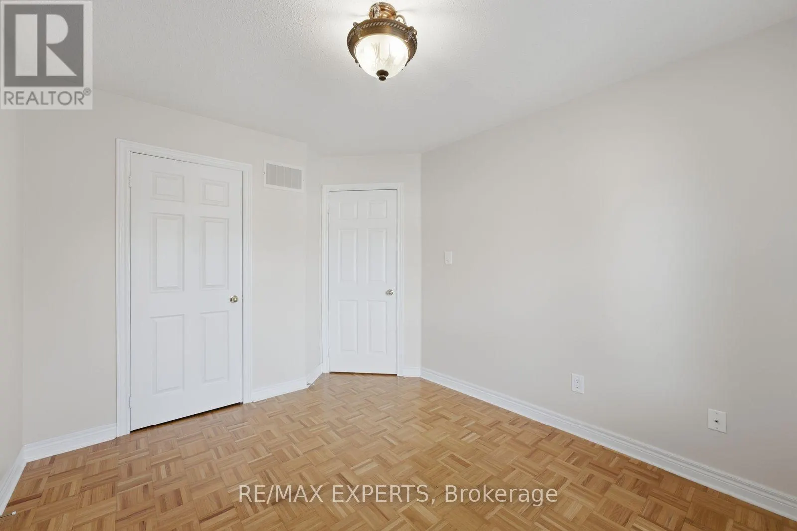1 CETONA AVENUE