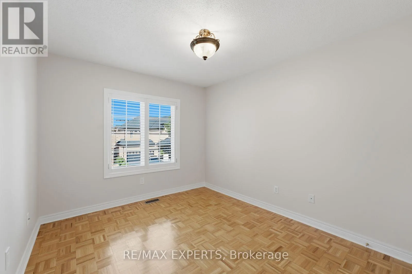 1 CETONA AVENUE