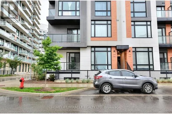 1221 - 8 DAVID EYER ROAD