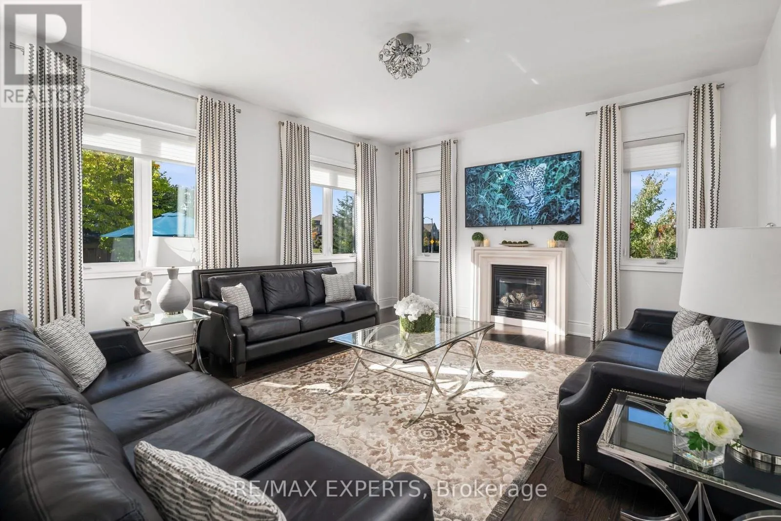 16 THOMAS NOBLE COURT