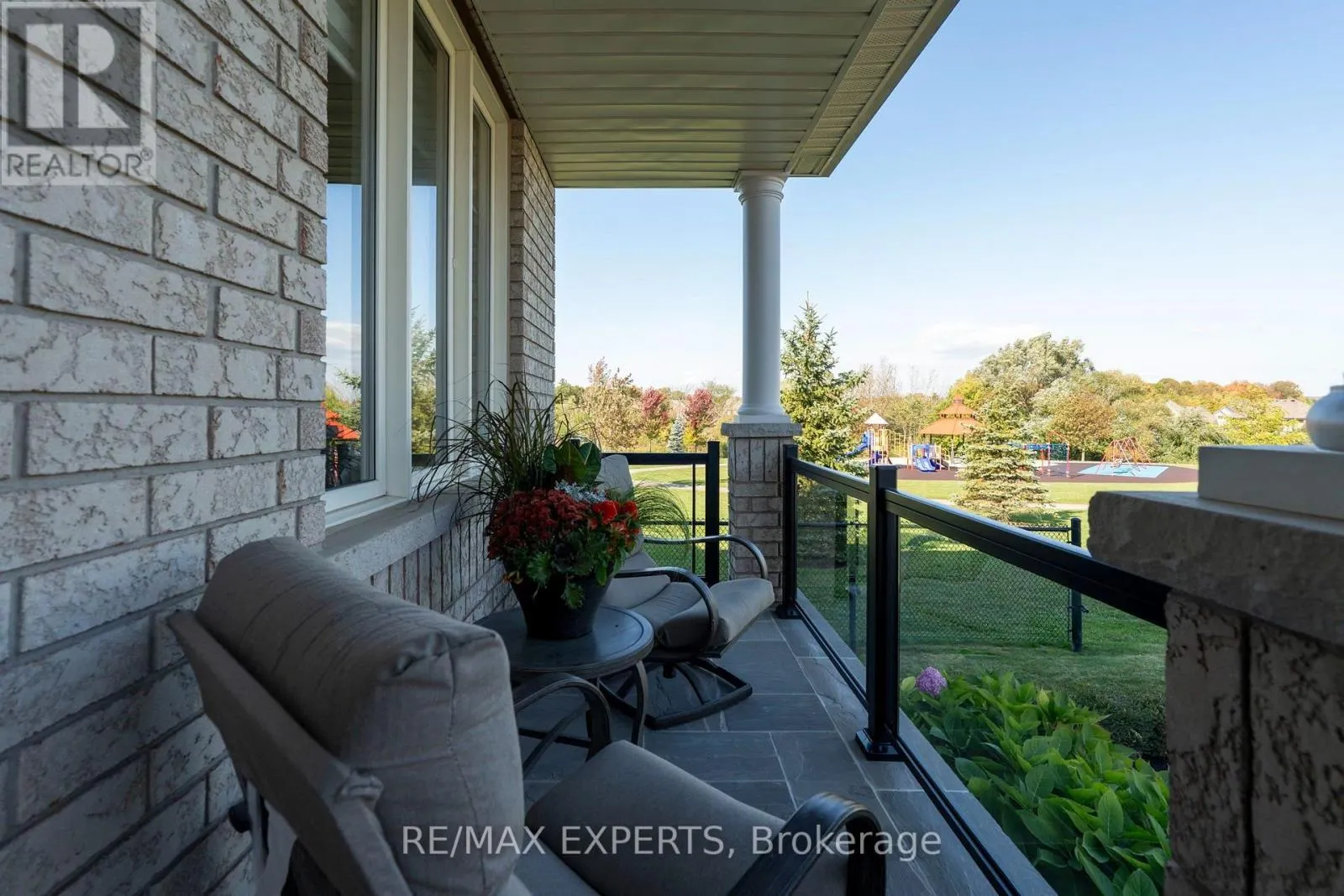 16 THOMAS NOBLE COURT