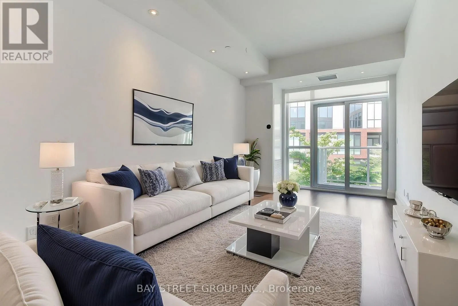 312 - 20 FRED VARLEY DRIVE