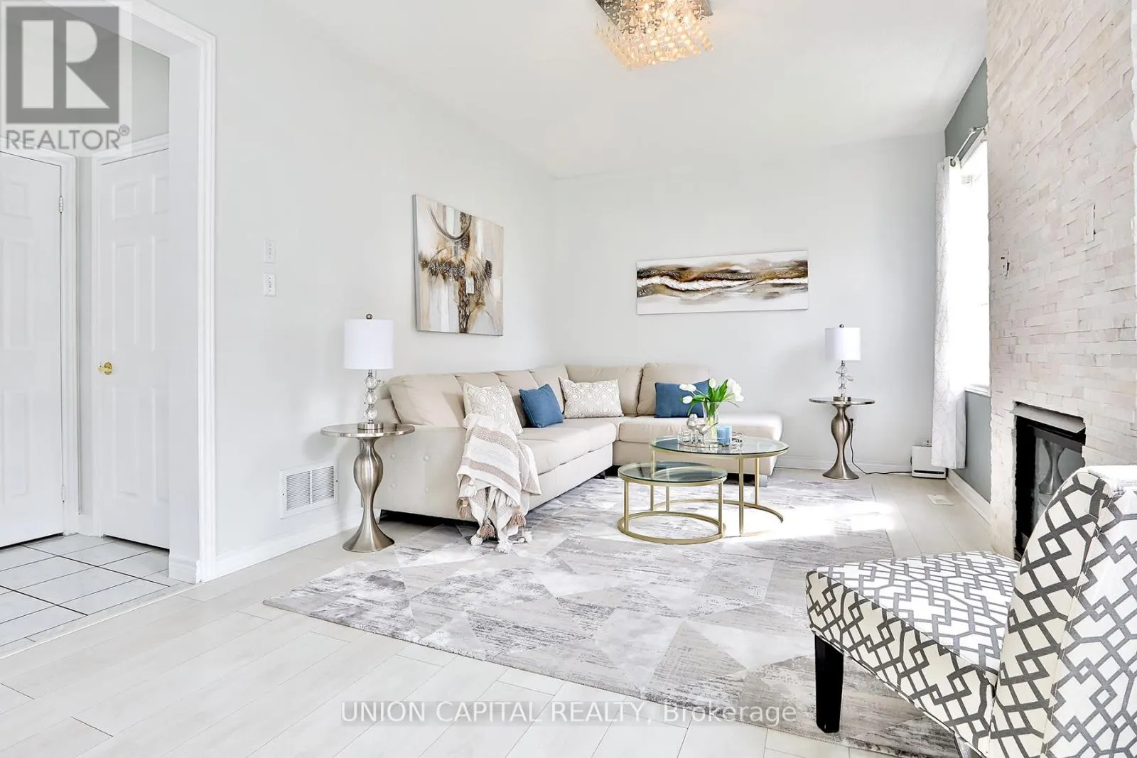 81 TEN OAKS BOULEVARD