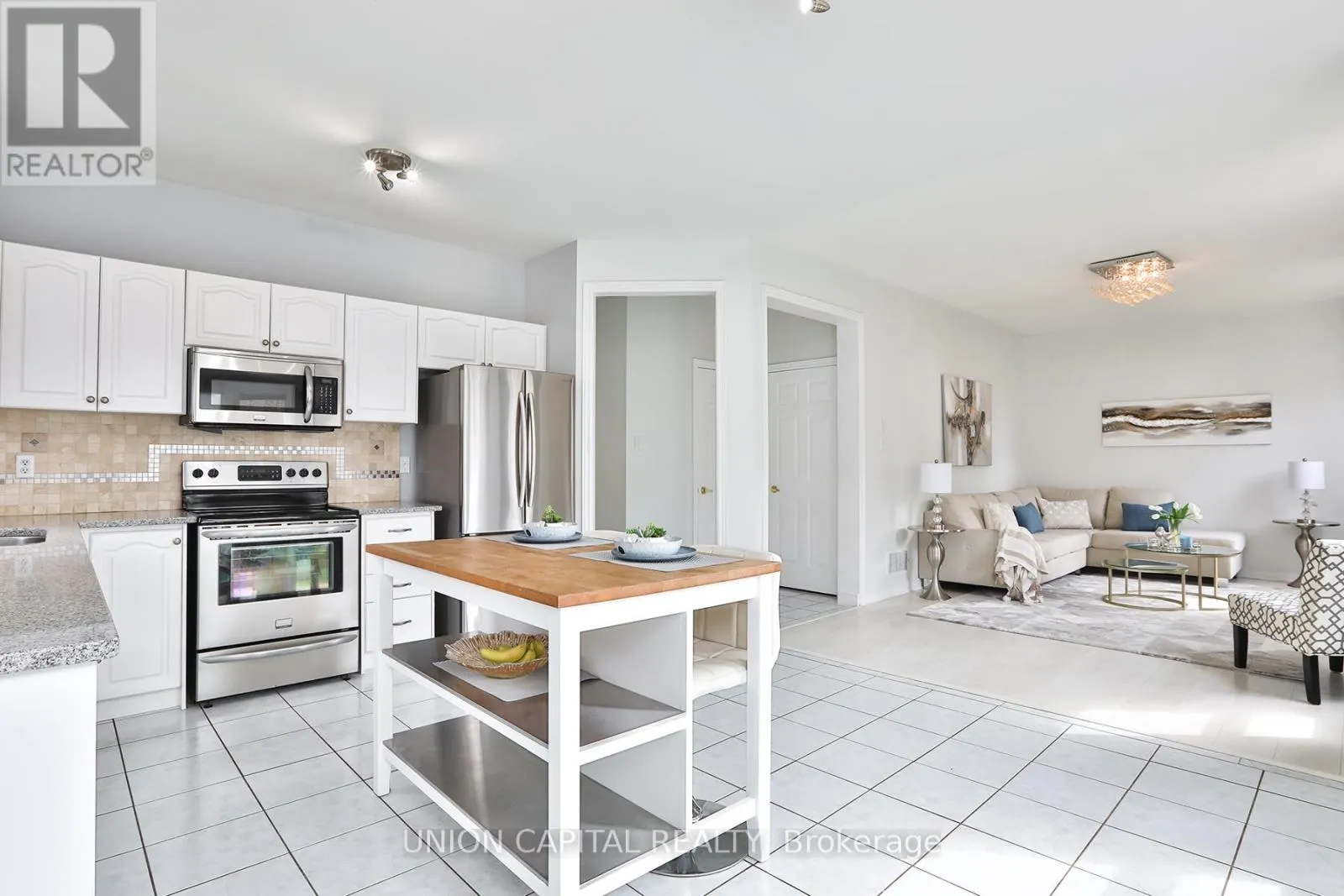 81 TEN OAKS BOULEVARD