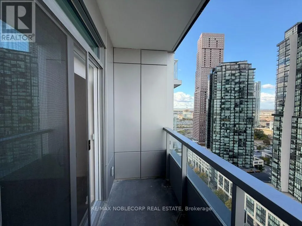 2112 - 5 MEADOWDALE ROAD