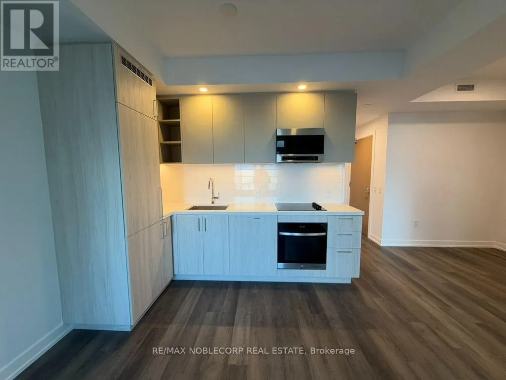 2112 - 5 MEADOWDALE ROAD