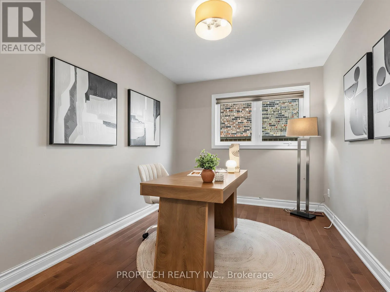 47 TOPHAM CRESCENT