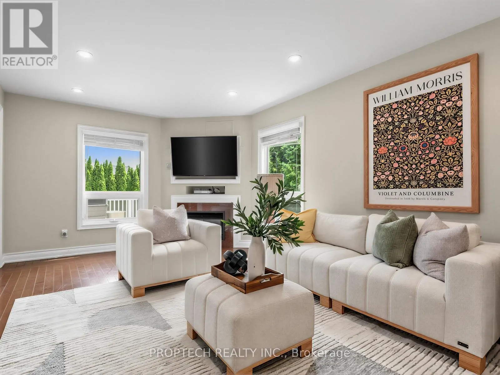 47 TOPHAM CRESCENT