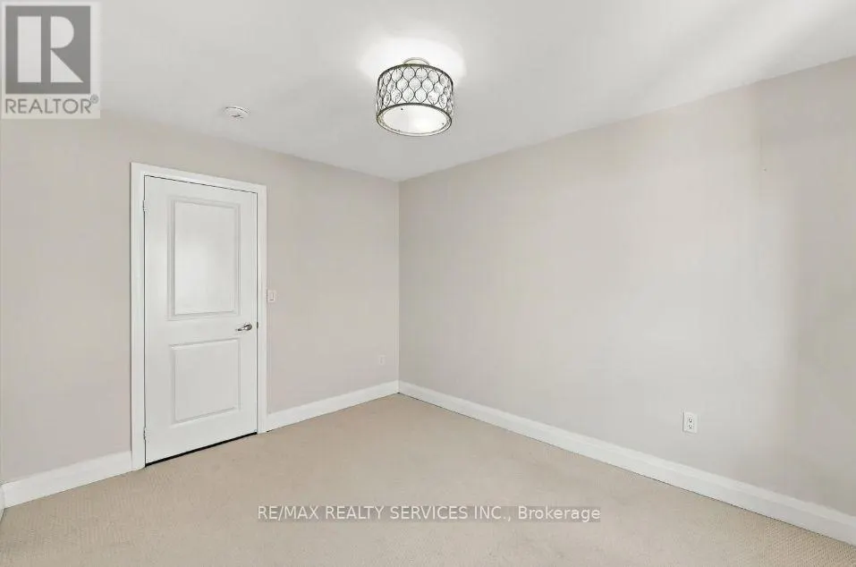 108 FRANK KELLY DRIVE