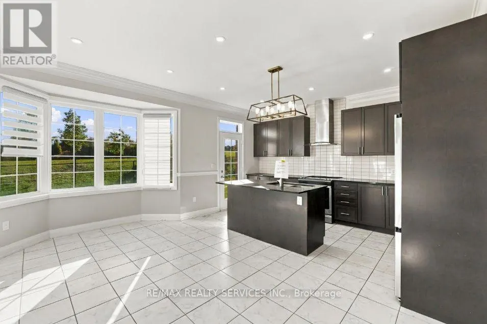 108 FRANK KELLY DRIVE