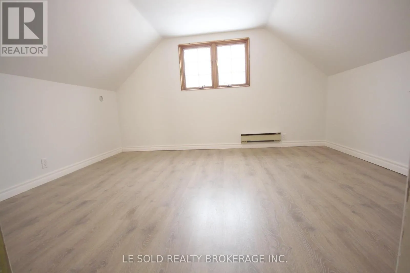 169 GORMLEY ROAD W
