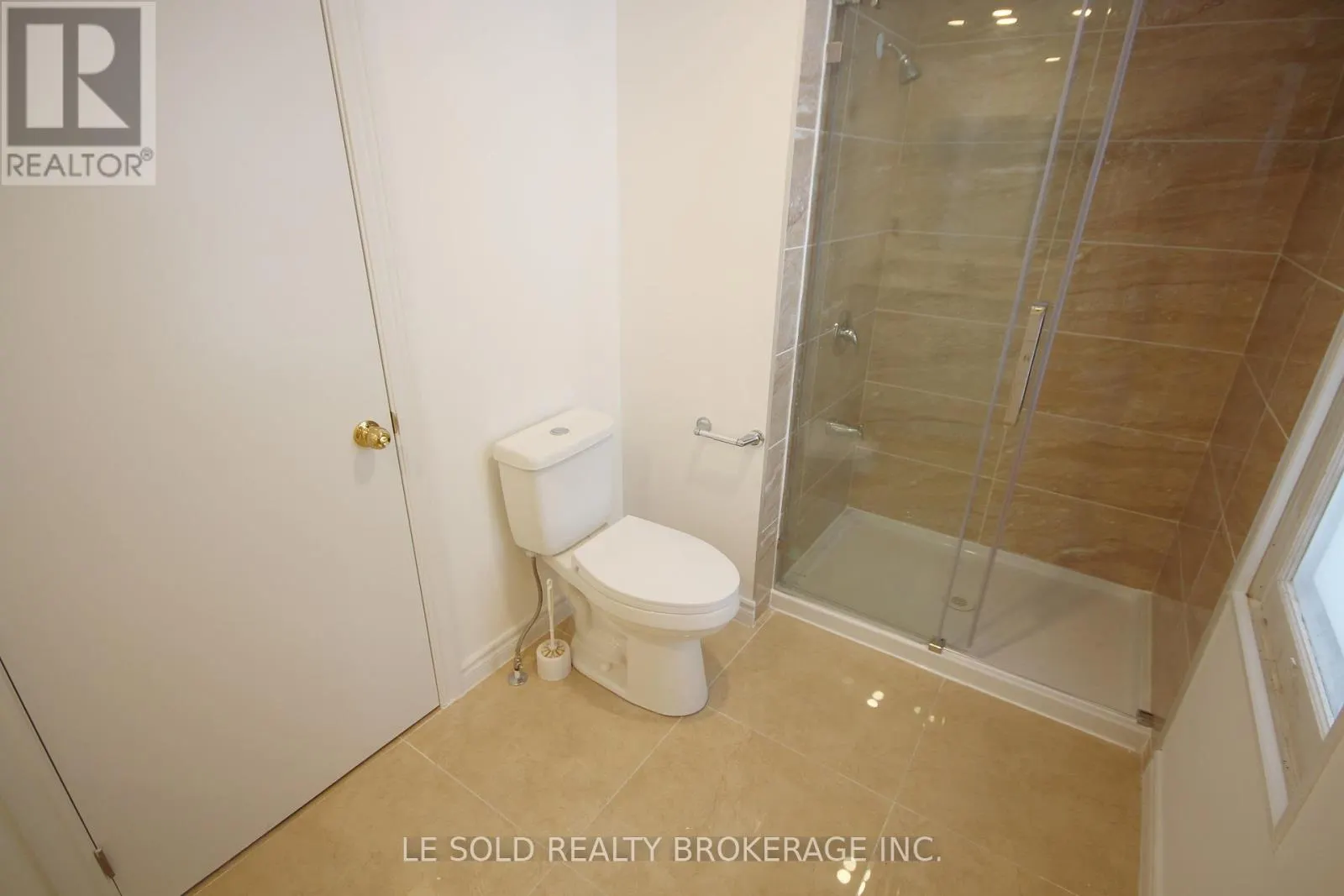 169 GORMLEY ROAD W