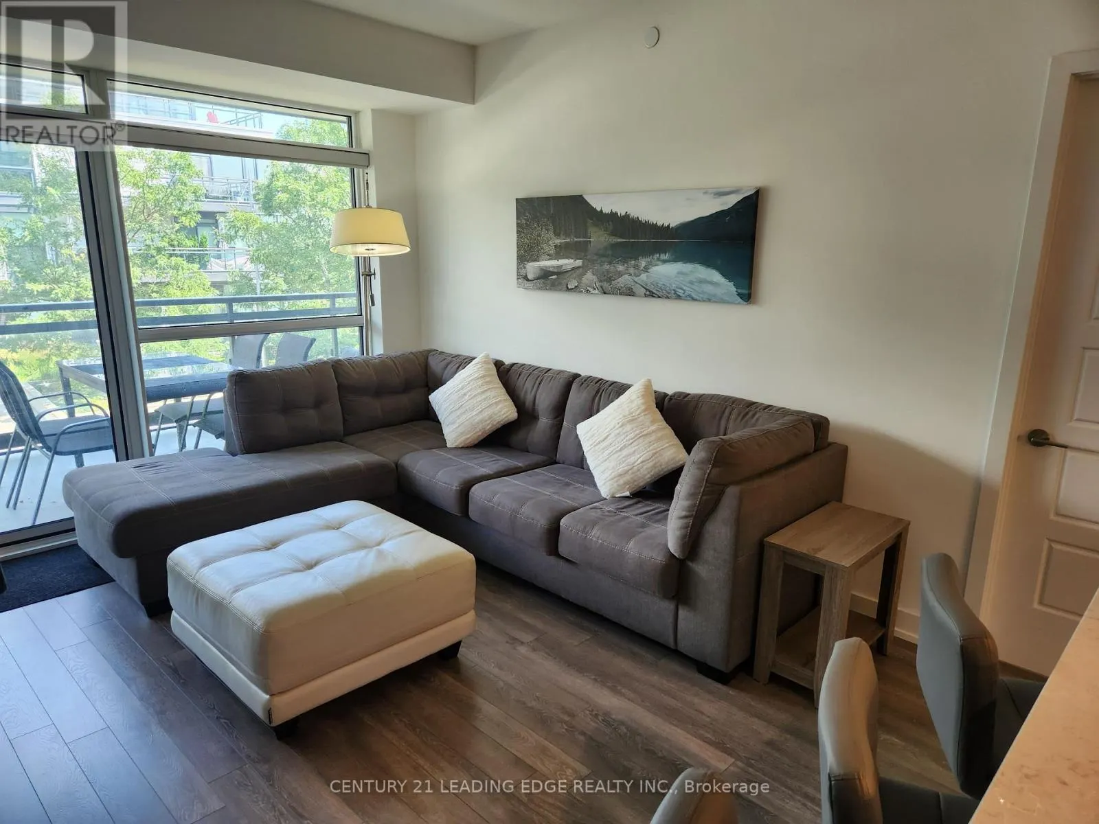 207 - 301 SEA RAY AVENUE