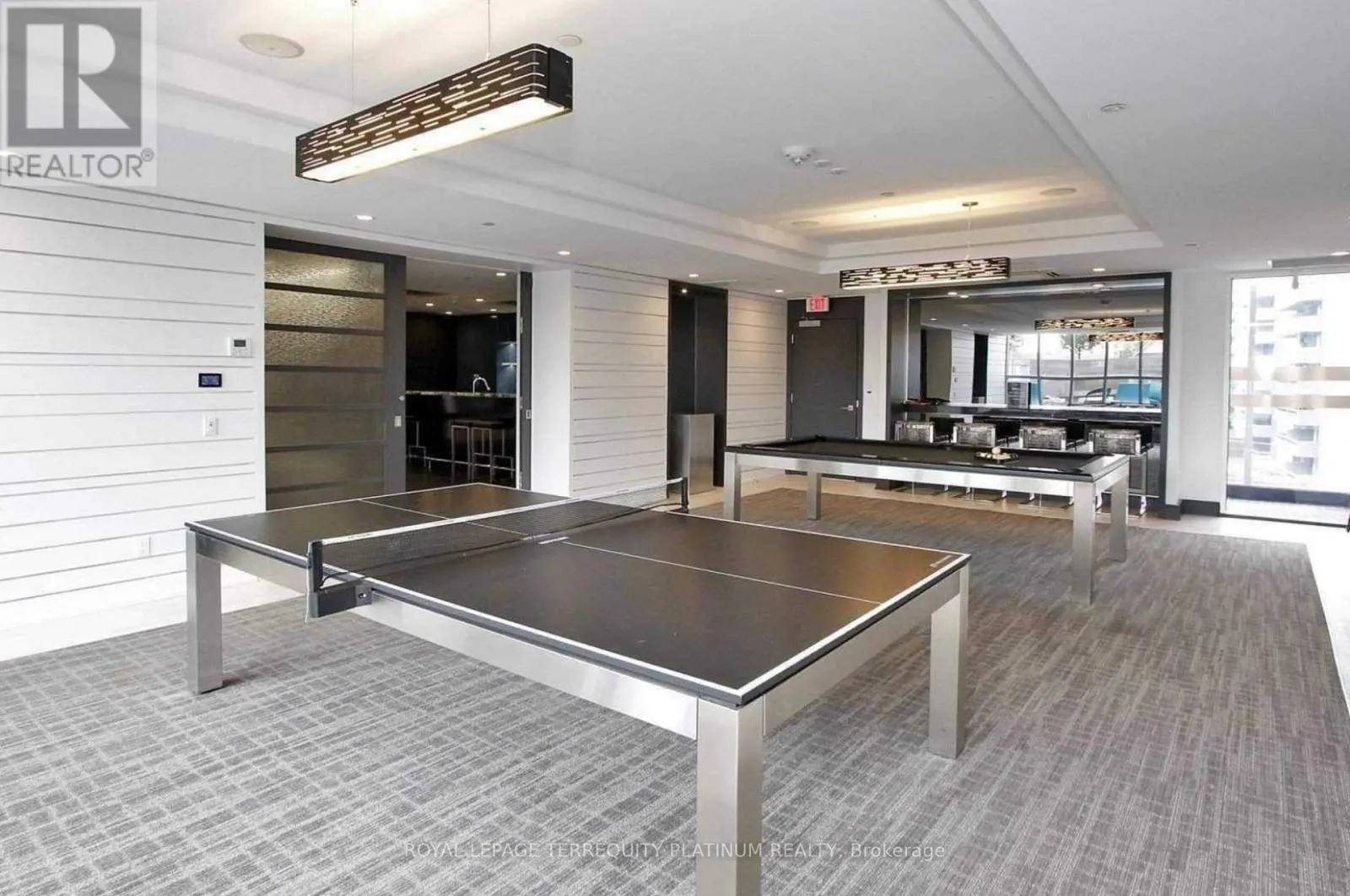 502 - 9471 YONGE STREET