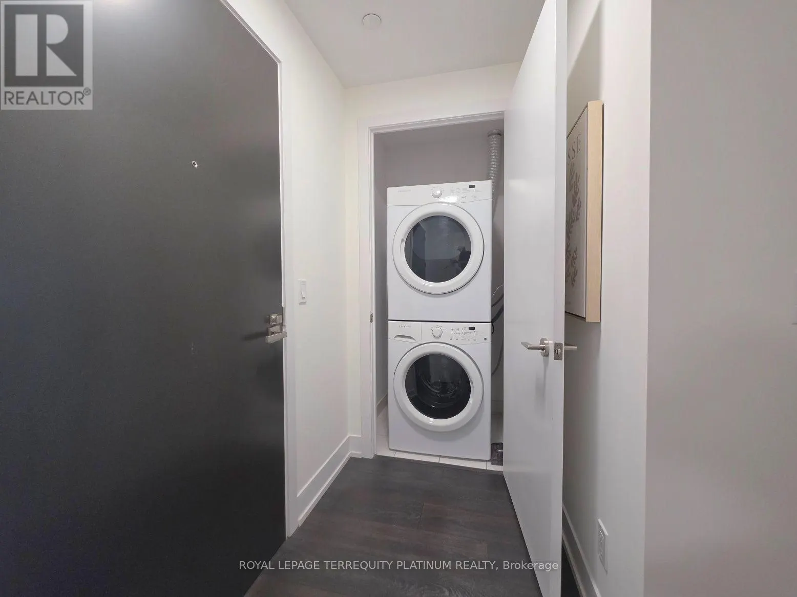 502 - 9471 YONGE STREET