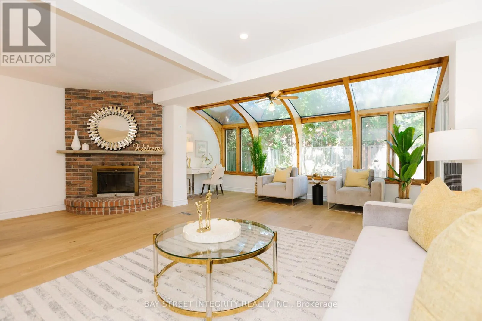 12 CHARNWOOD PLACE