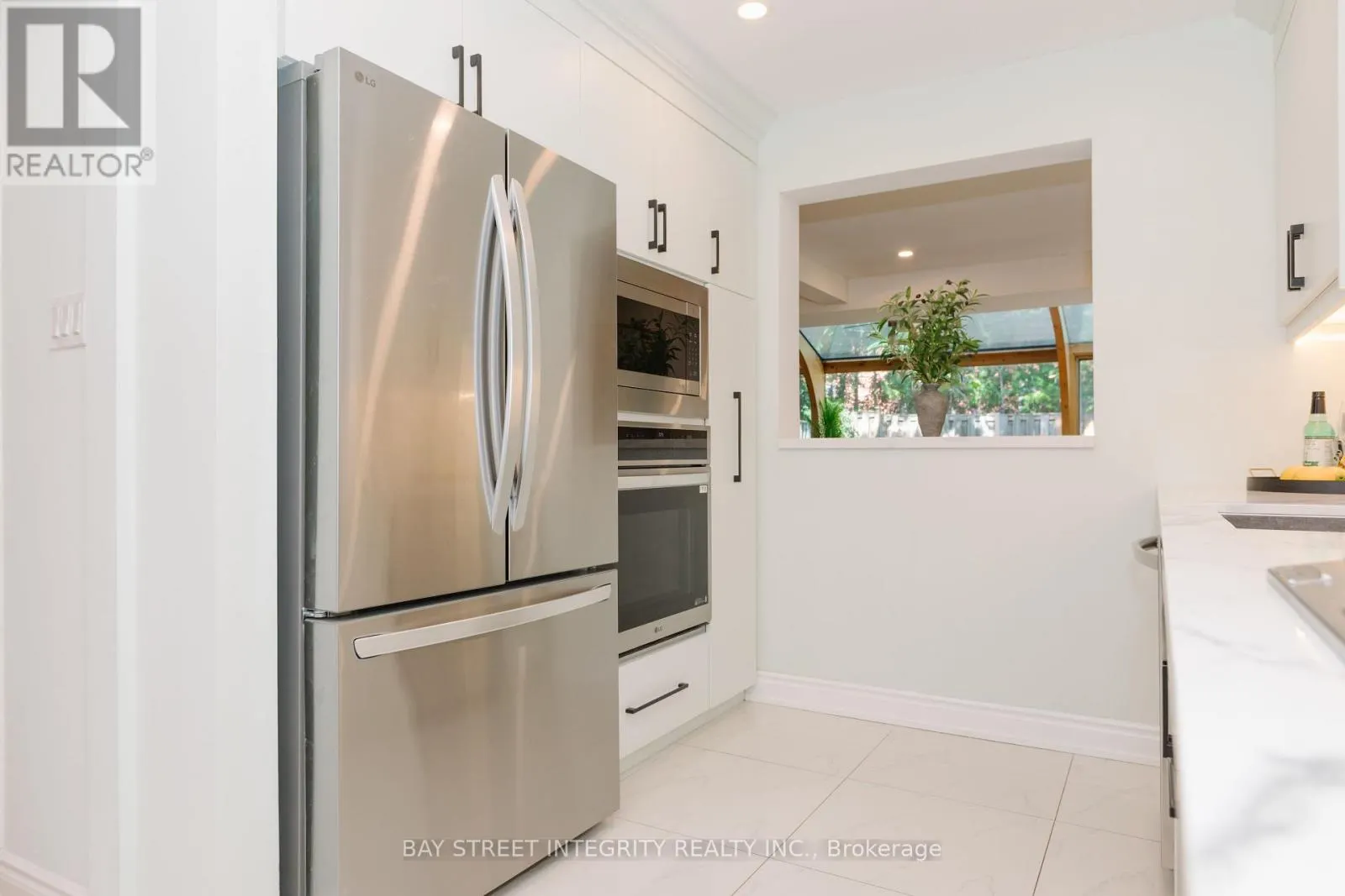 12 CHARNWOOD PLACE