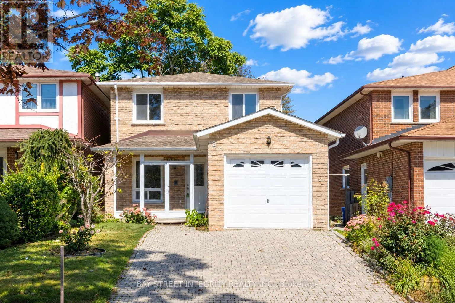 12 CHARNWOOD PLACE