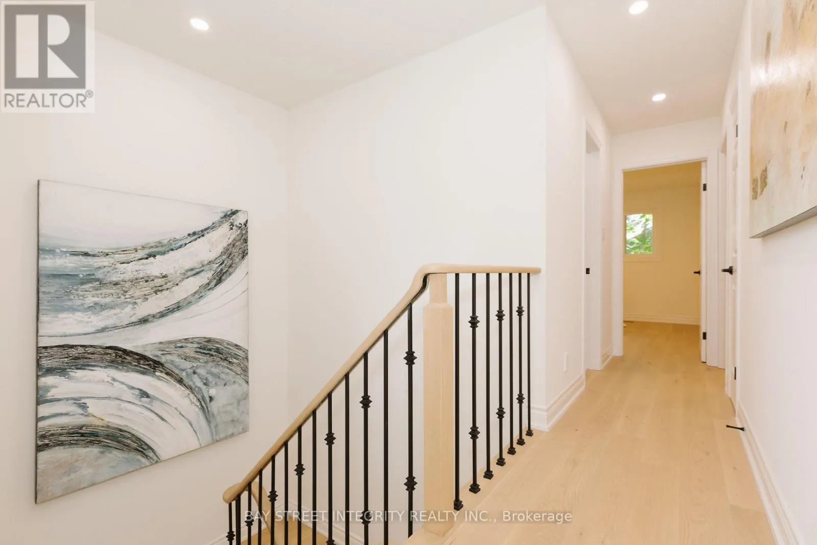 12 CHARNWOOD PLACE