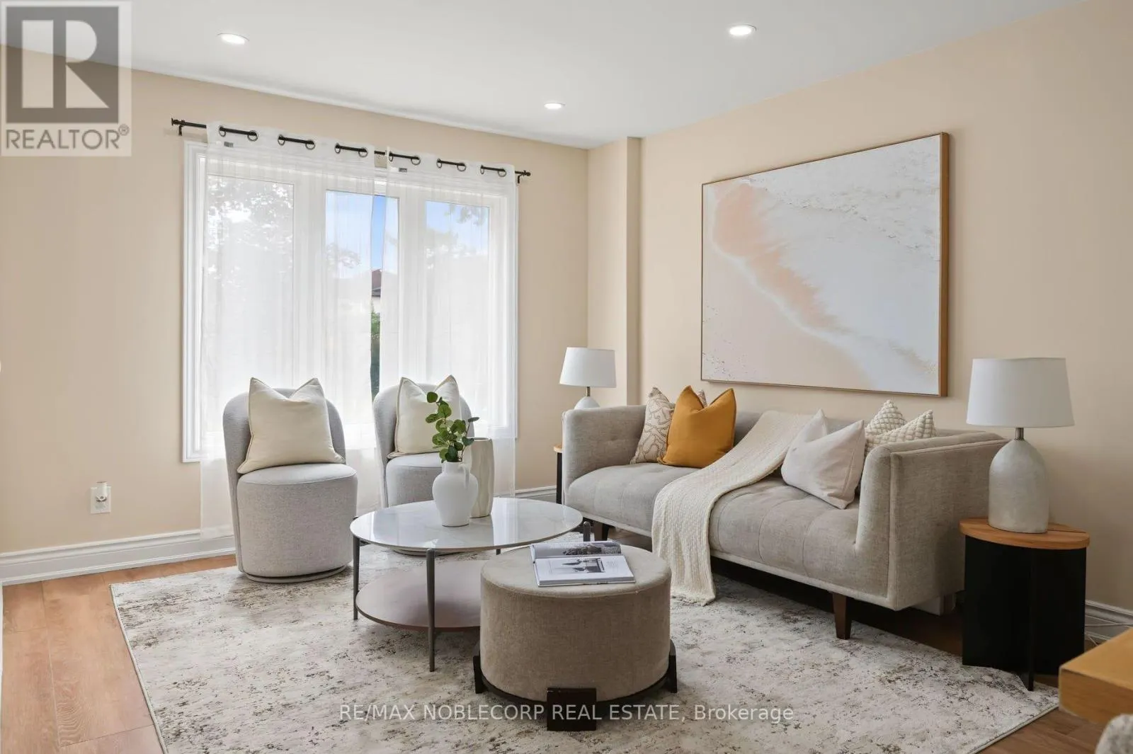 76 EDENBRIDGE DRIVE