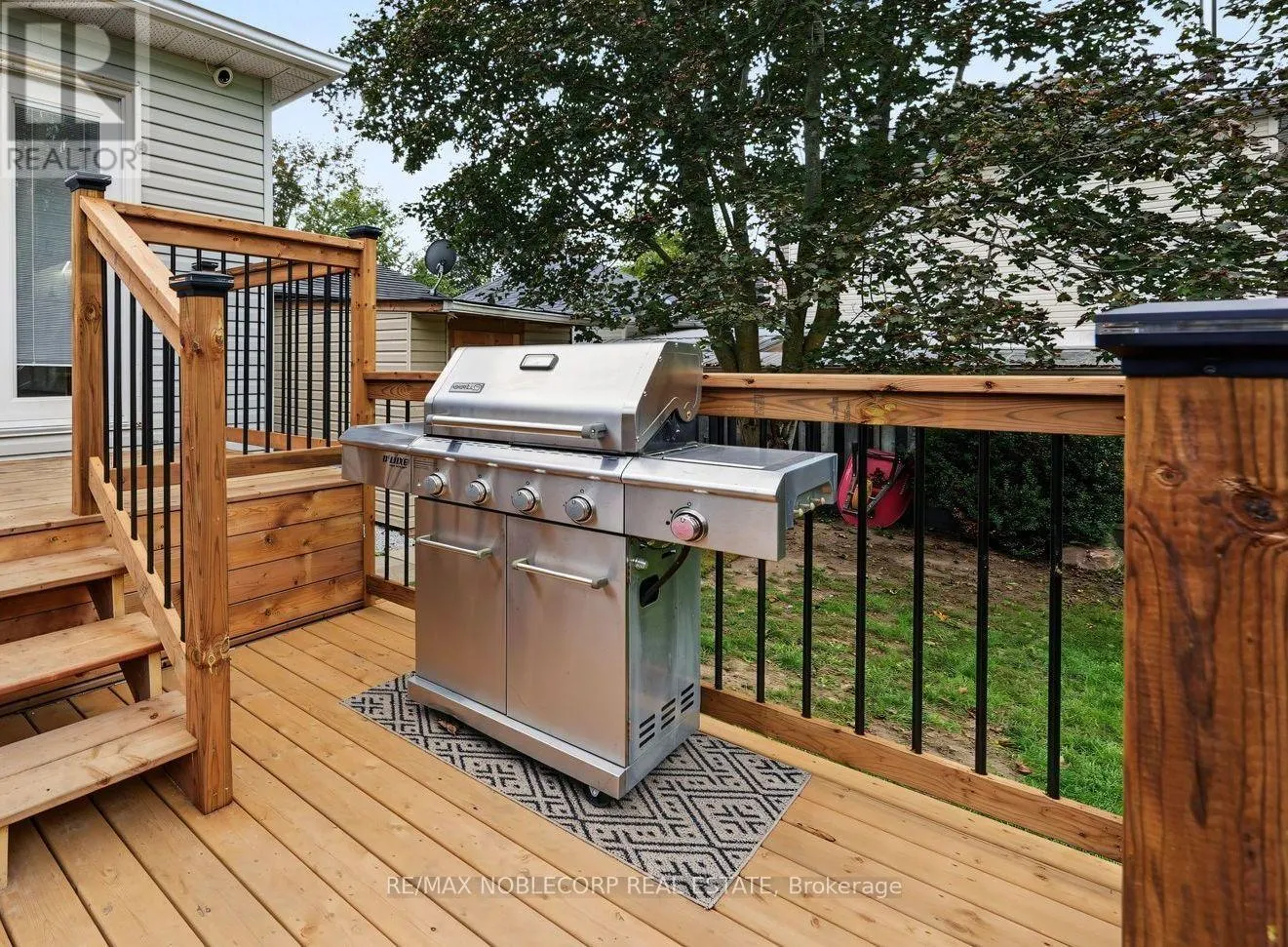 76 EDENBRIDGE DRIVE