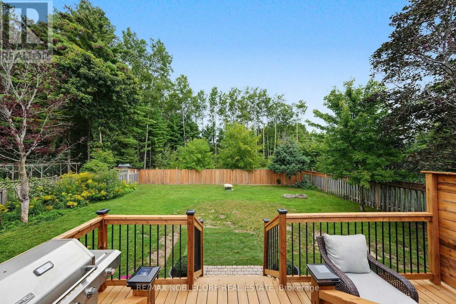 76 EDENBRIDGE DRIVE