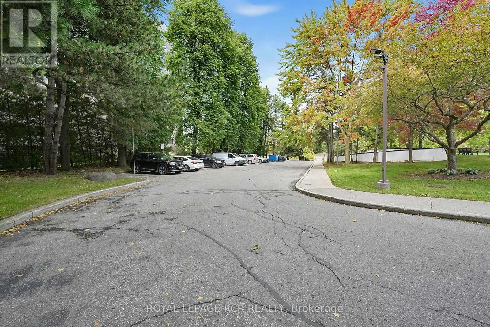 507 - 5 WELDRICK ROAD W