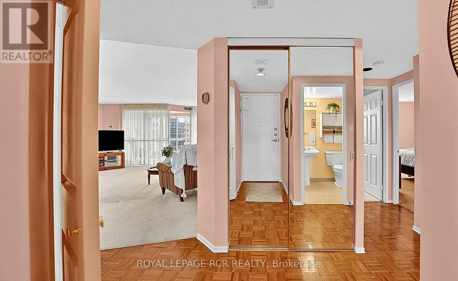 507 - 5 WELDRICK ROAD W