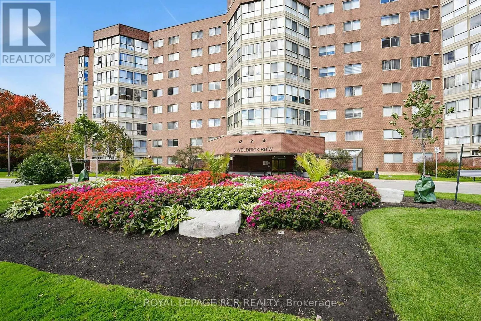 507 - 5 WELDRICK ROAD W