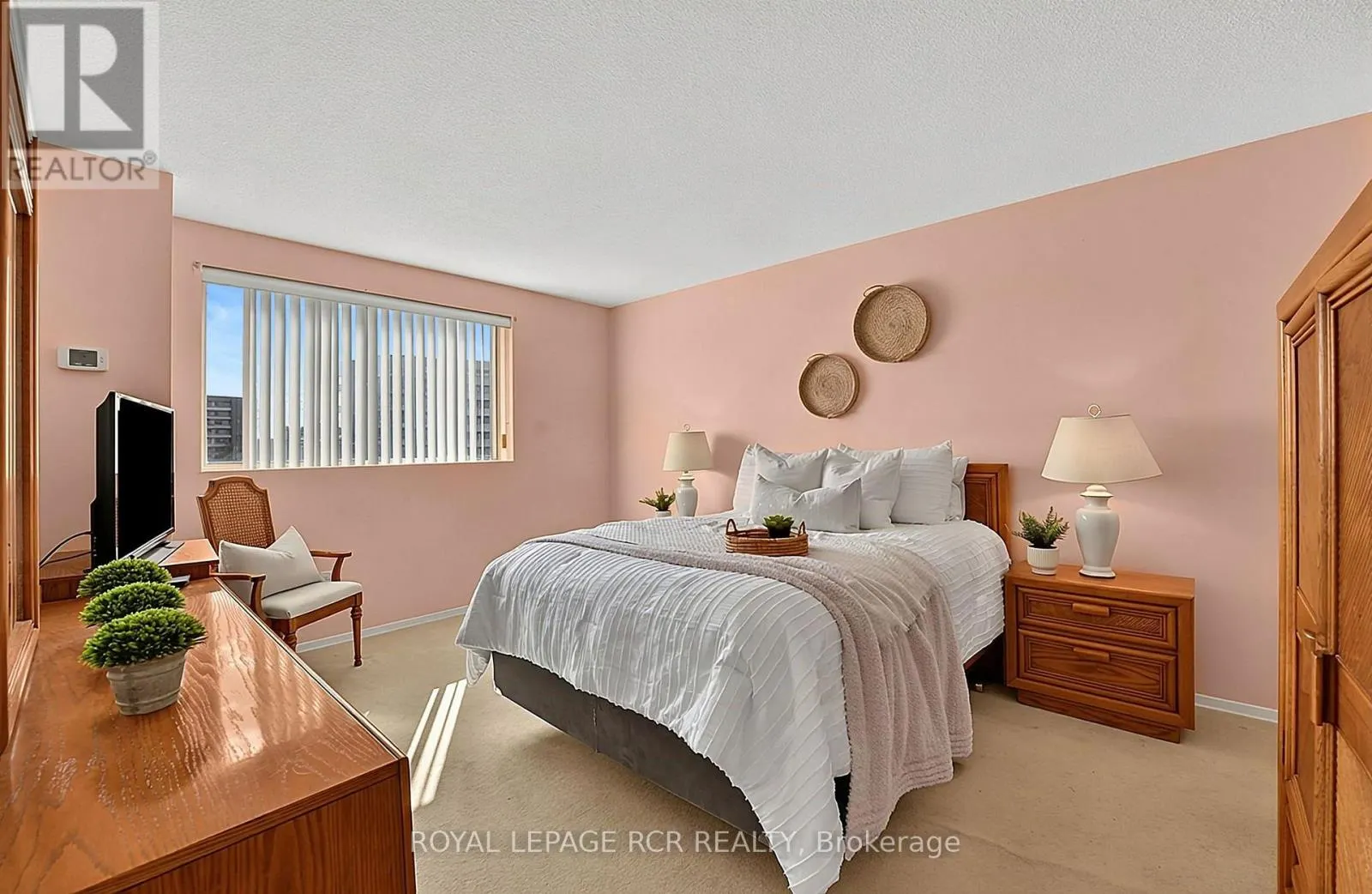 507 - 5 WELDRICK ROAD W