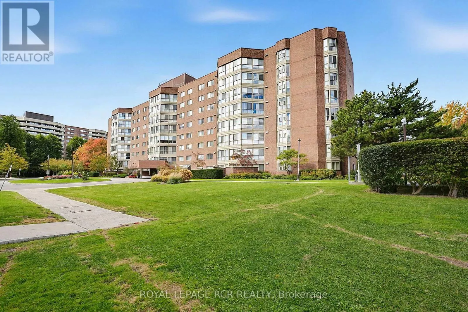507 - 5 WELDRICK ROAD W