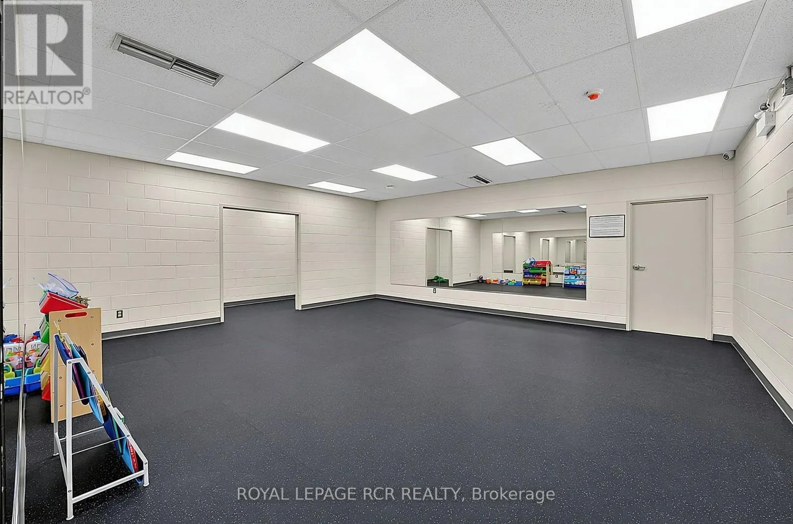 507 - 5 WELDRICK ROAD W