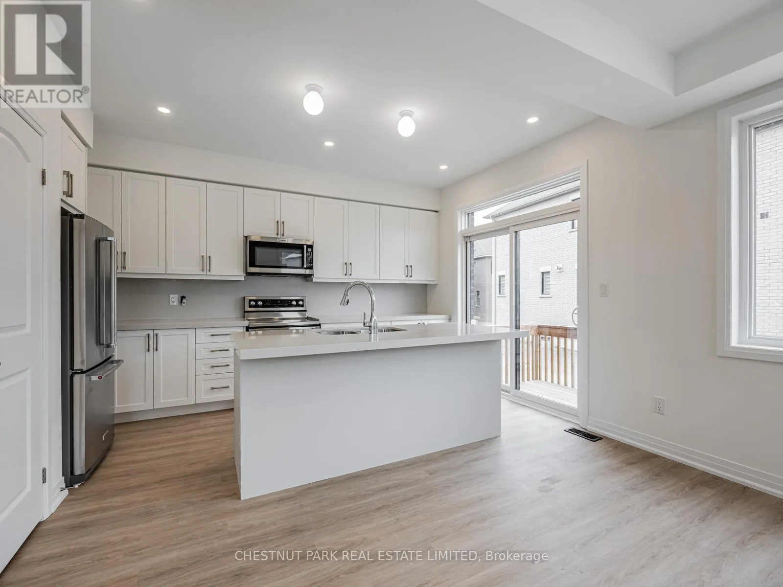 41 ROBERT EATON AVENUE