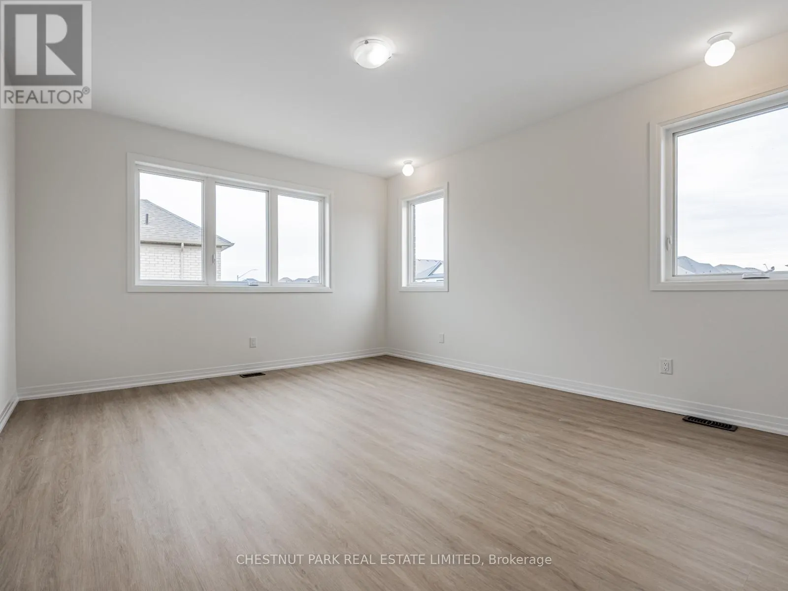 41 ROBERT EATON AVENUE