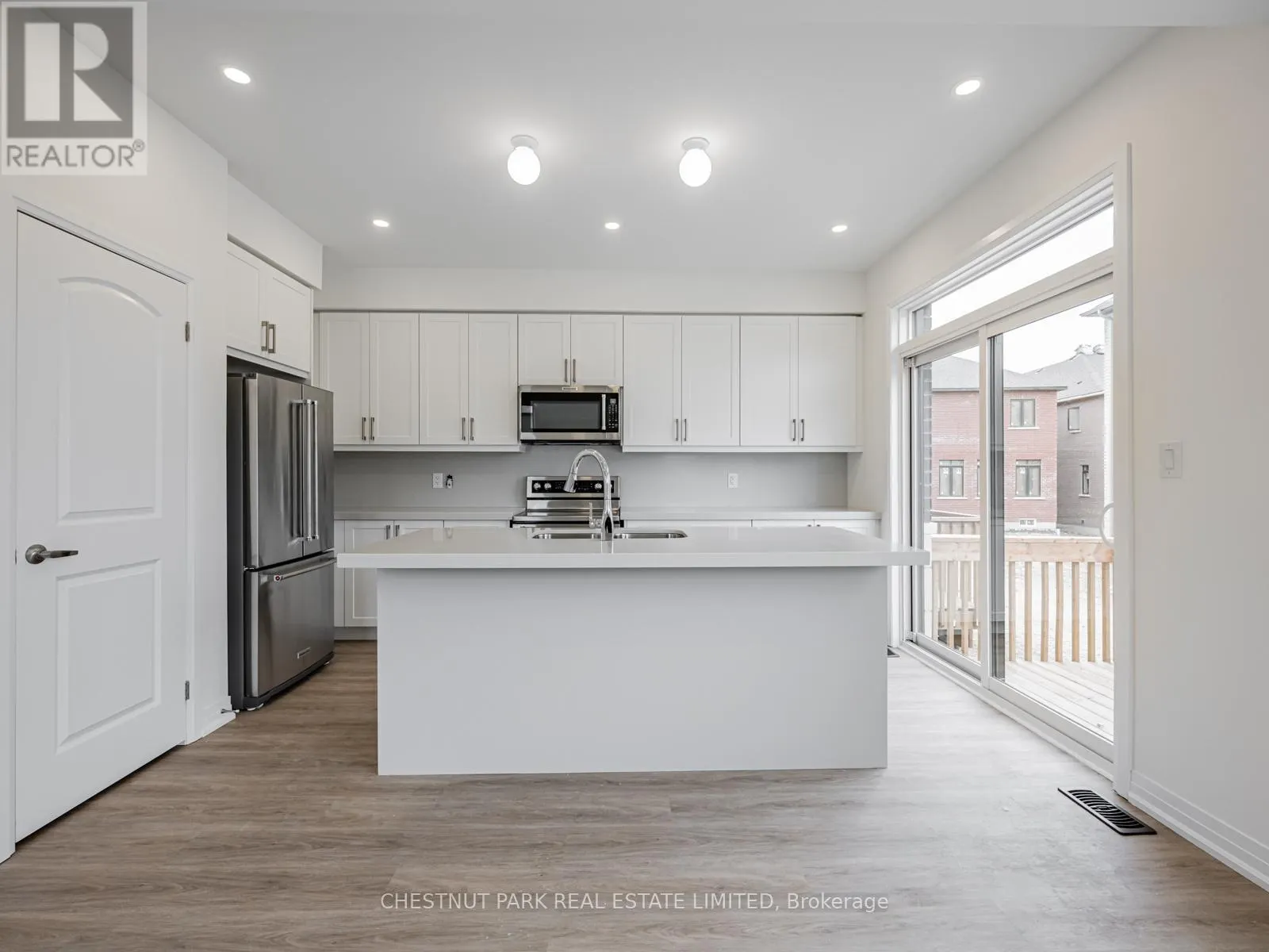 41 ROBERT EATON AVENUE