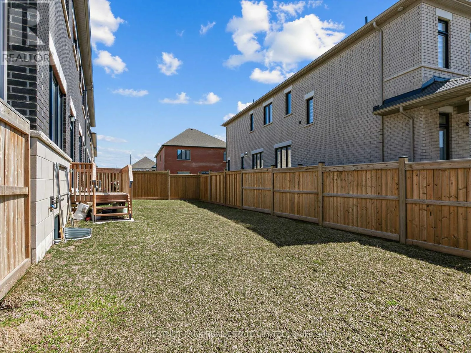 41 ROBERT EATON AVENUE