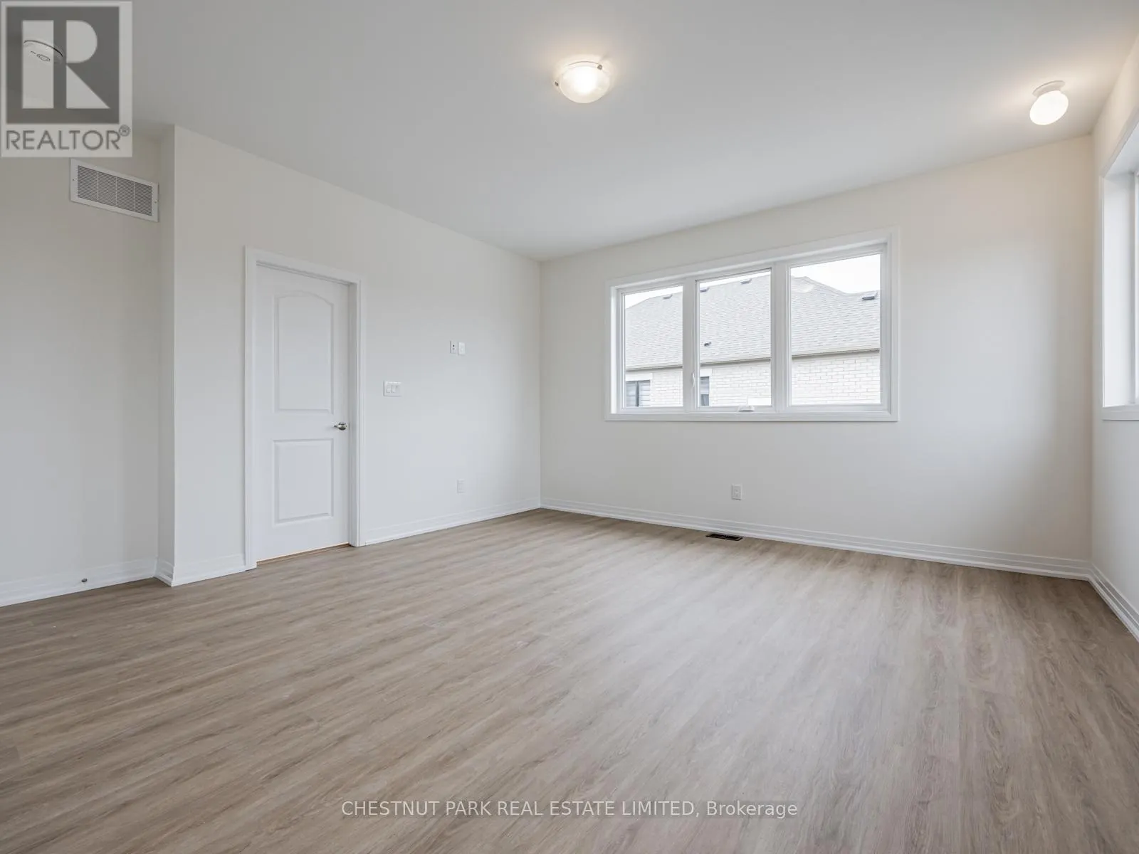 41 ROBERT EATON AVENUE