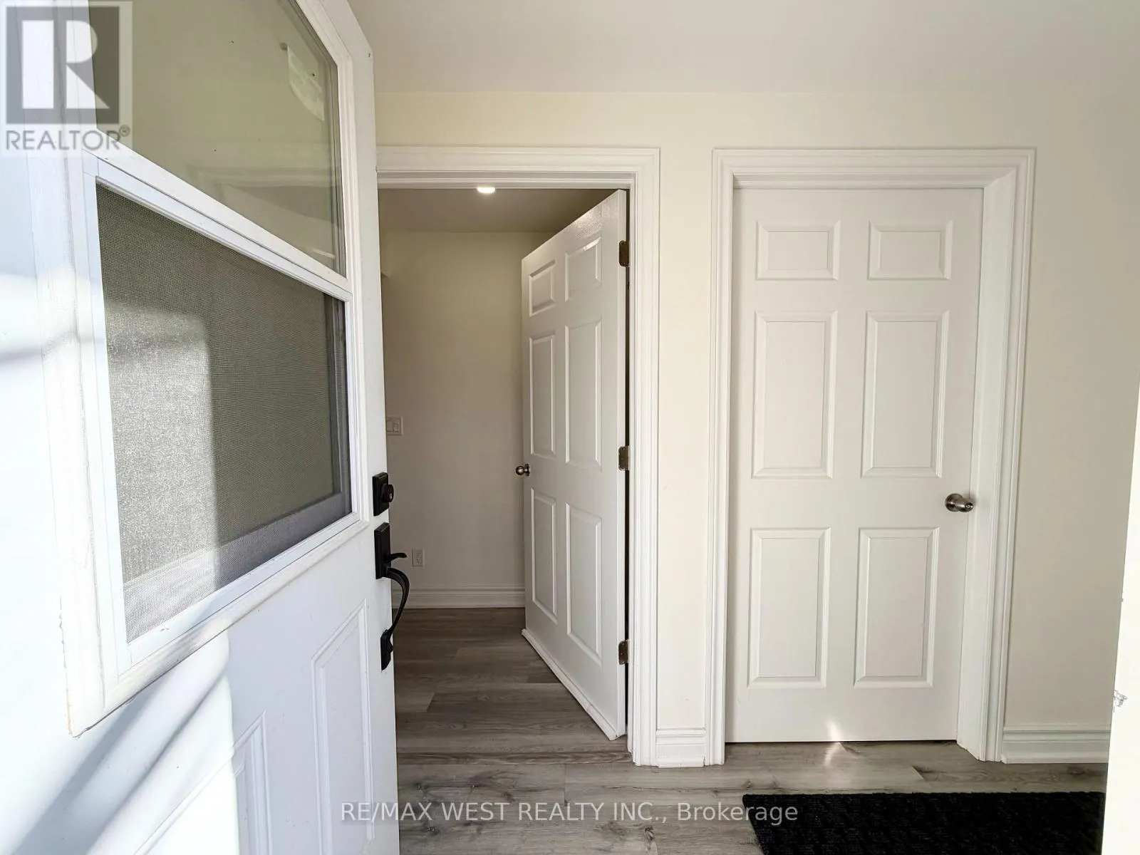 LOWER - 858 CASSIE ROAD
