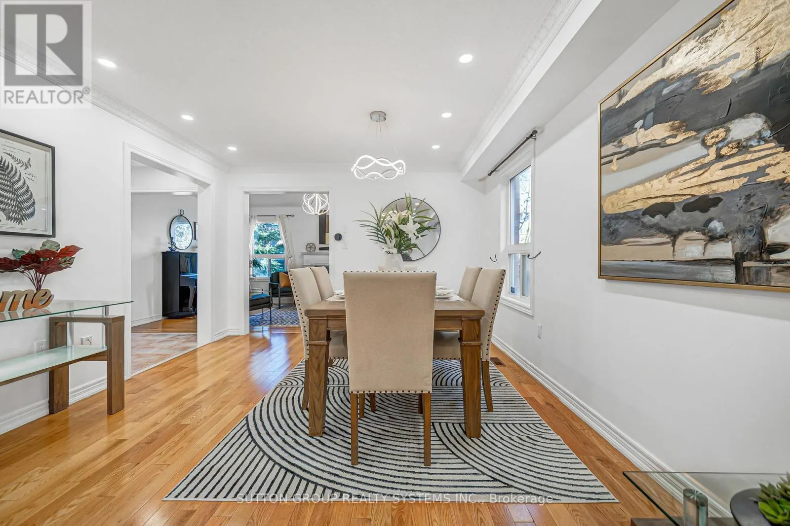 48 LANDSDOWN CRESCENT