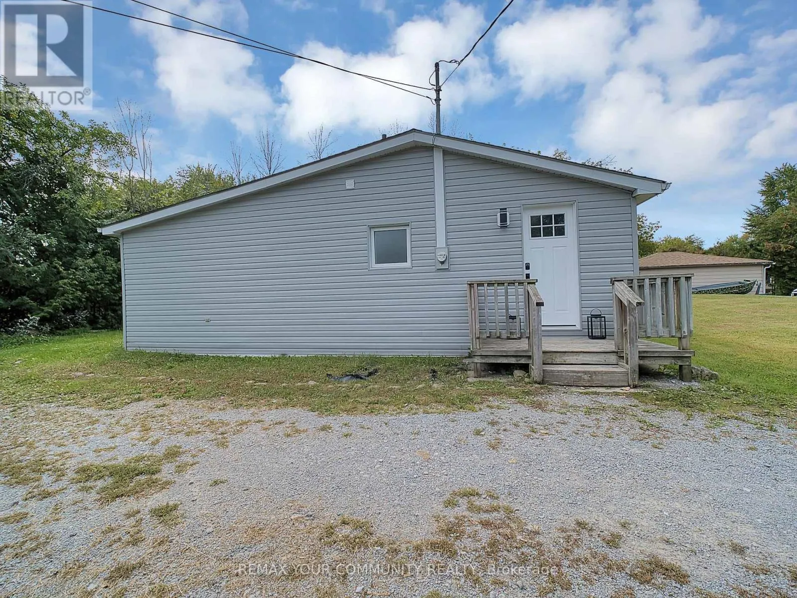 18 ISLE VISTA DRIVE