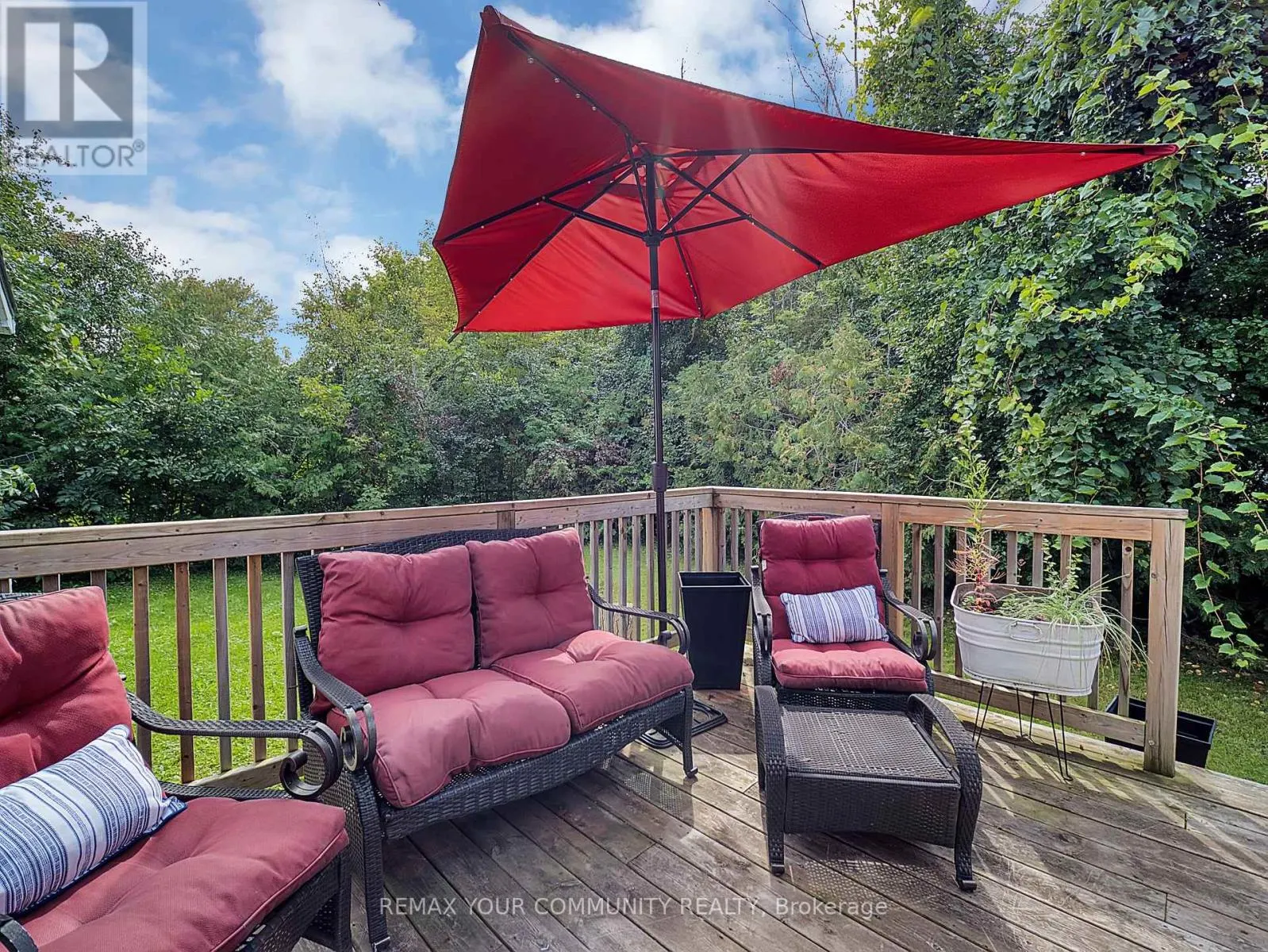 18 ISLE VISTA DRIVE