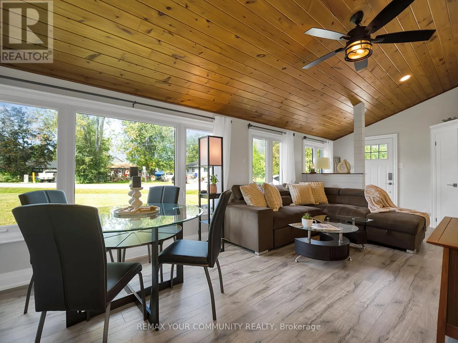 18 ISLE VISTA DRIVE
