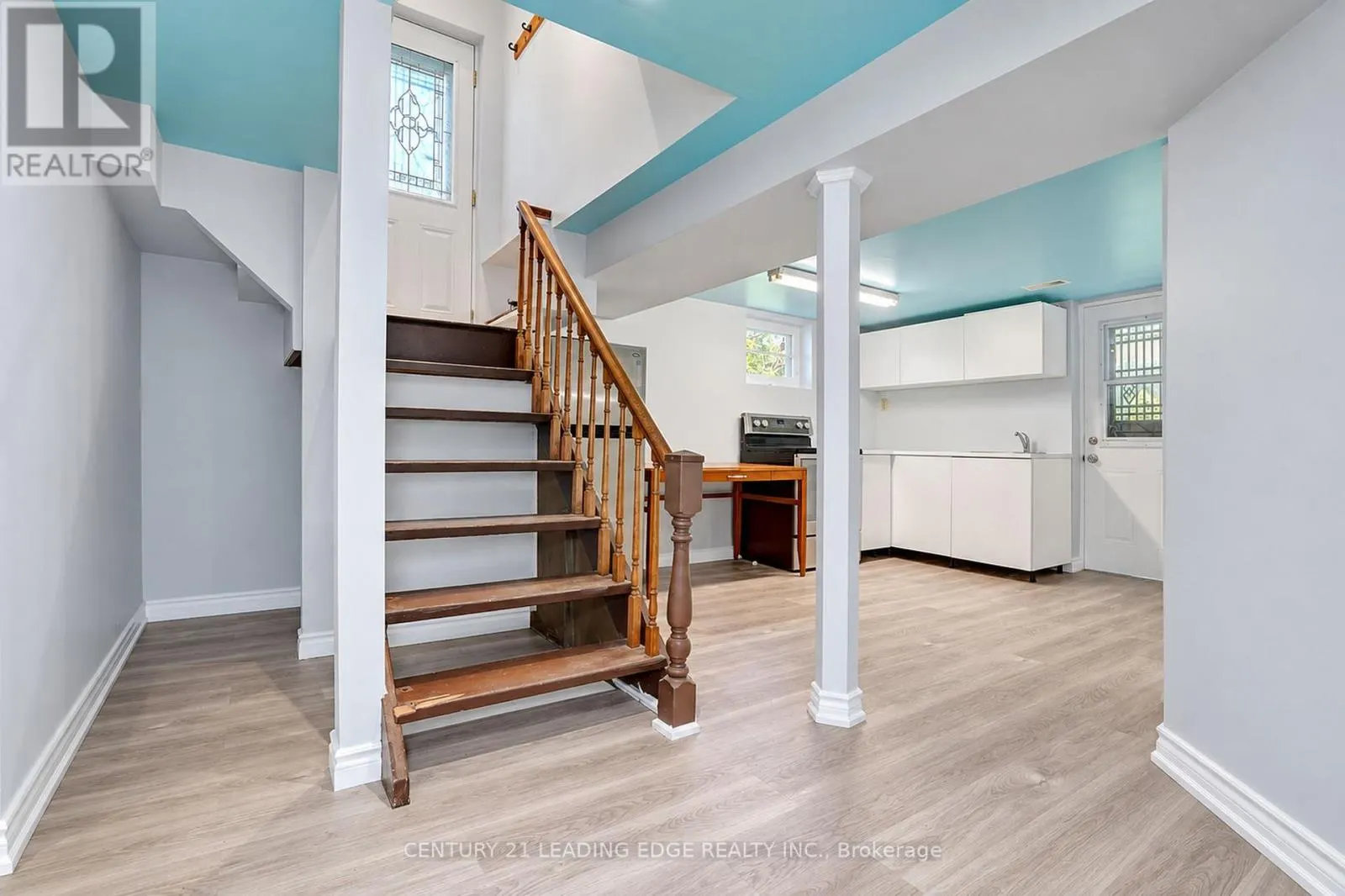 BASEMENT - 1006 ELGIN STREET