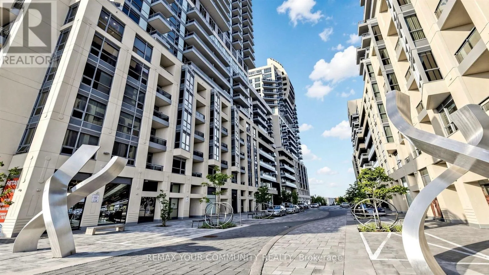 619 - 9201 YONGE STREET