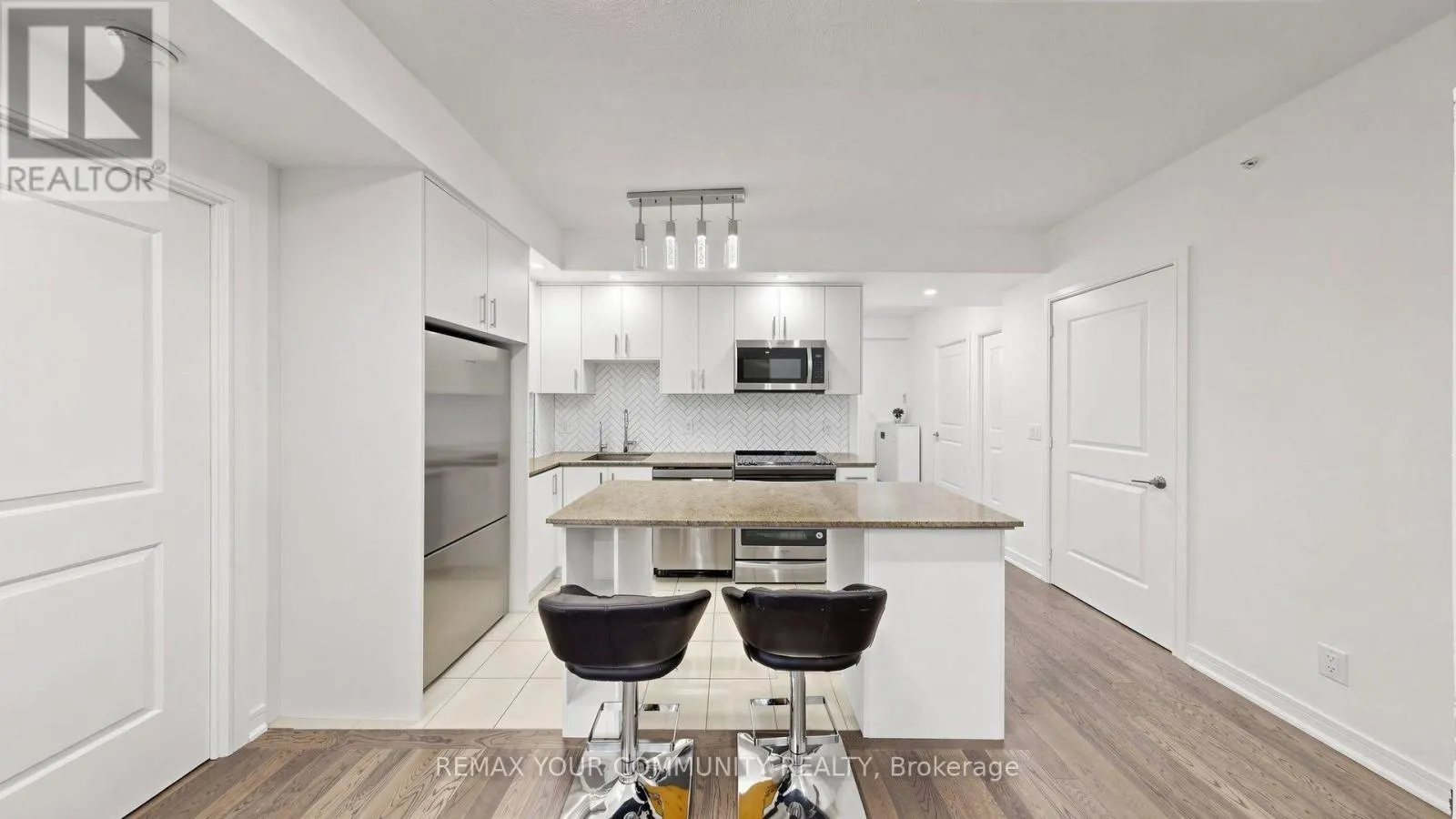 619 - 9201 YONGE STREET