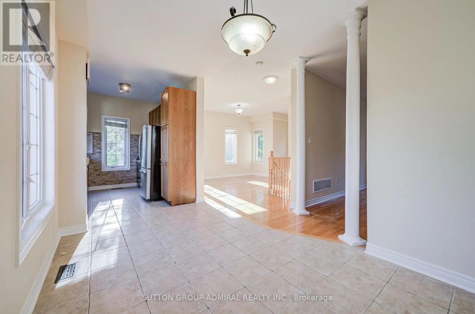 2 - 15 OLD COLONY ROAD