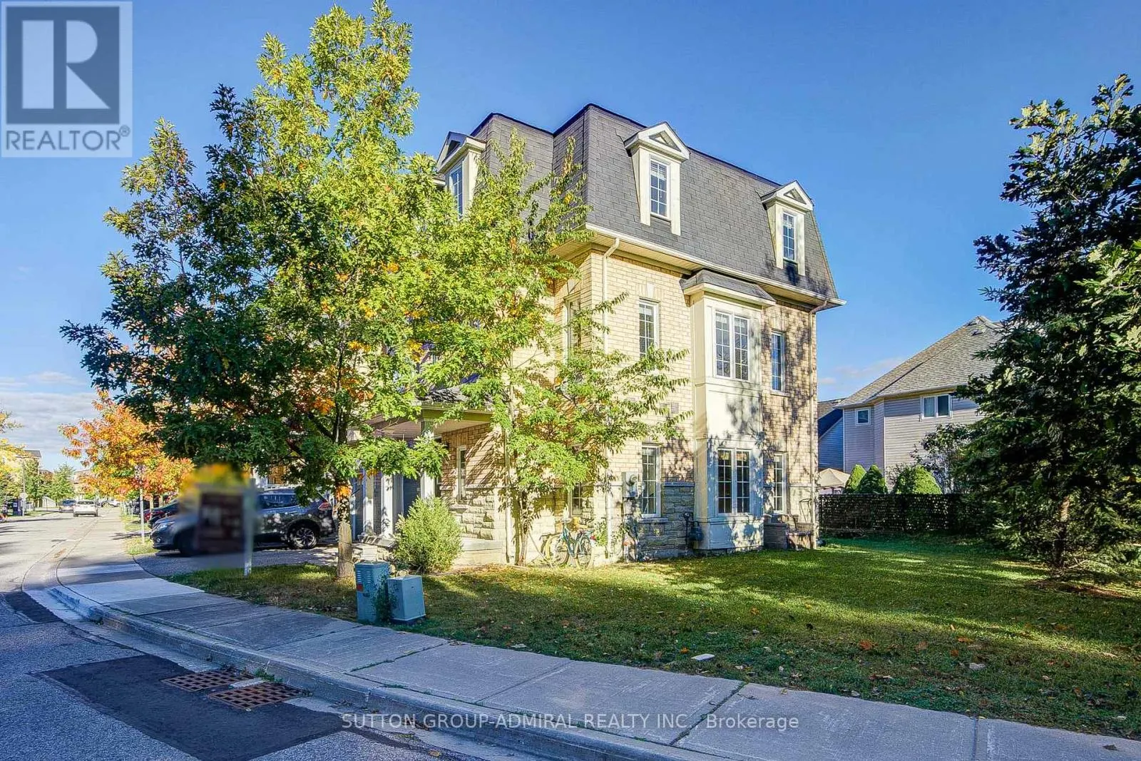 2 - 15 OLD COLONY ROAD