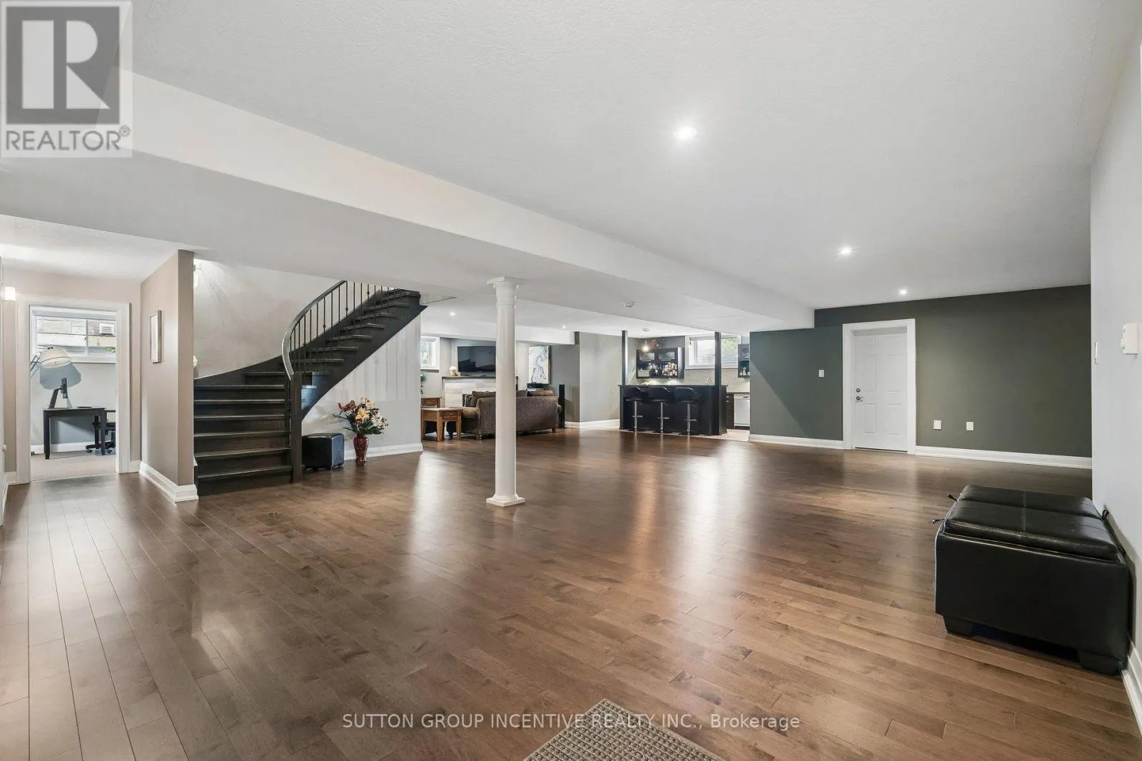 260 SUNNYBRAE AVENUE